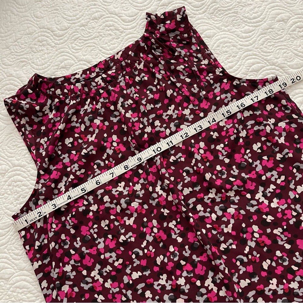 Talbots Sleeveless Top Confetti Print on Burgundy Tie Ruffle Neckline Size M - Picture 10 of 15